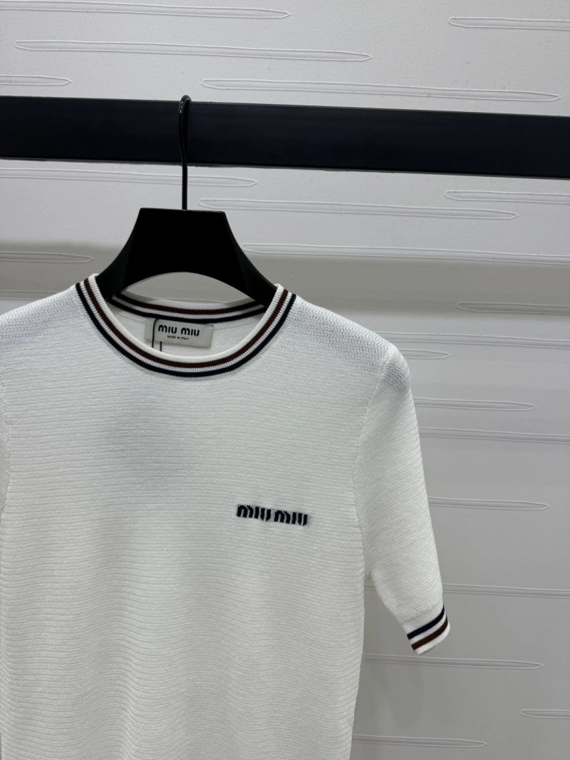 Premium Miu Miu T-Shirts 156192