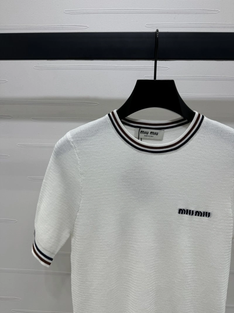 Premium Miu Miu T-Shirts 156192