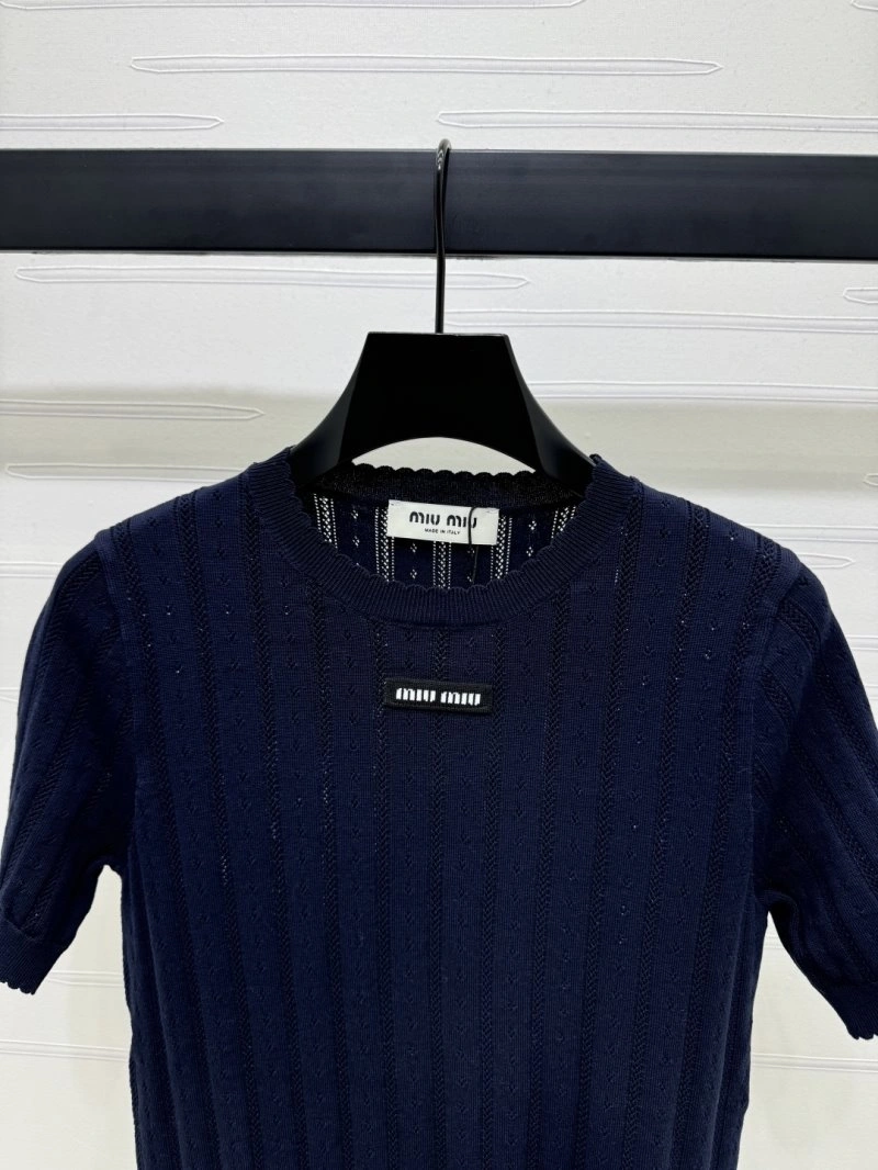 Miu Miu T-Shirts Resilient 156142