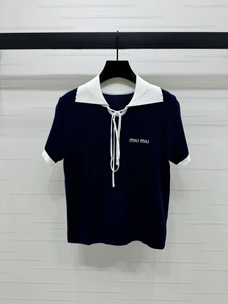 Miu Miu T-Shirts Resilient 156129