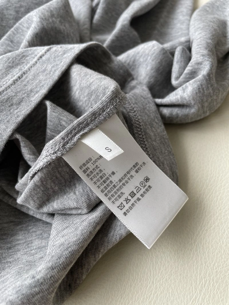 Miu Miu T-Shirts Minimalist 156147