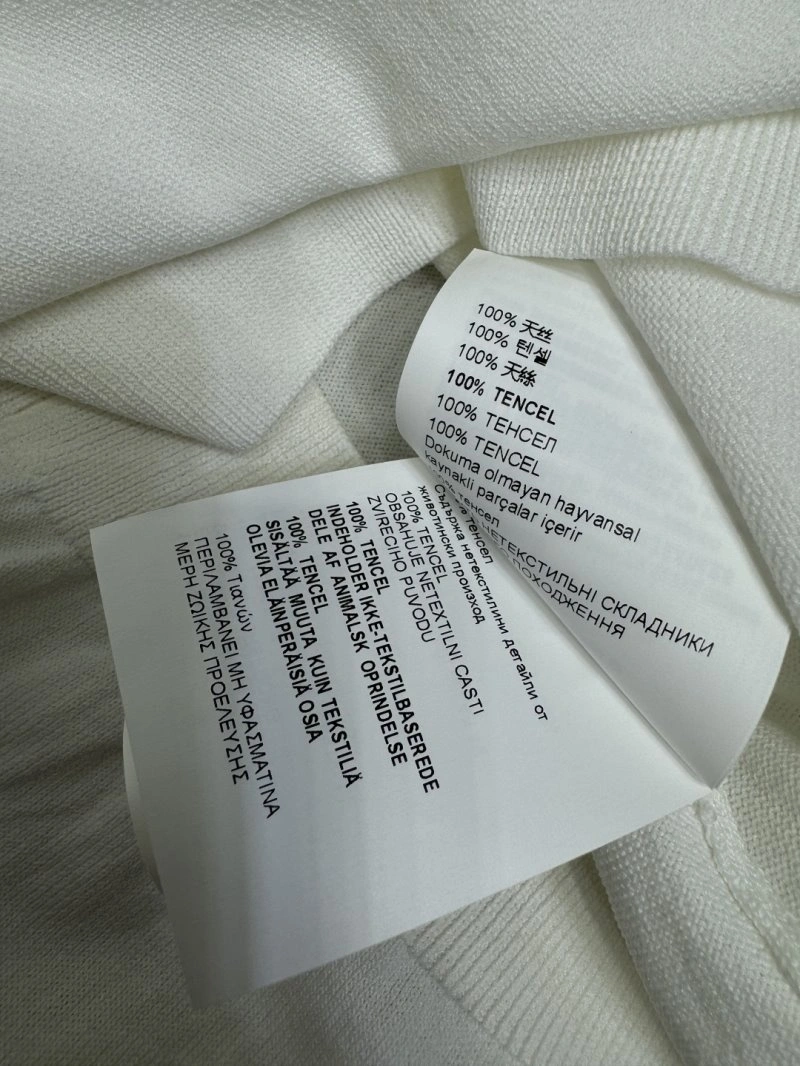 Miu Miu T-Shirts EasyCare 156101