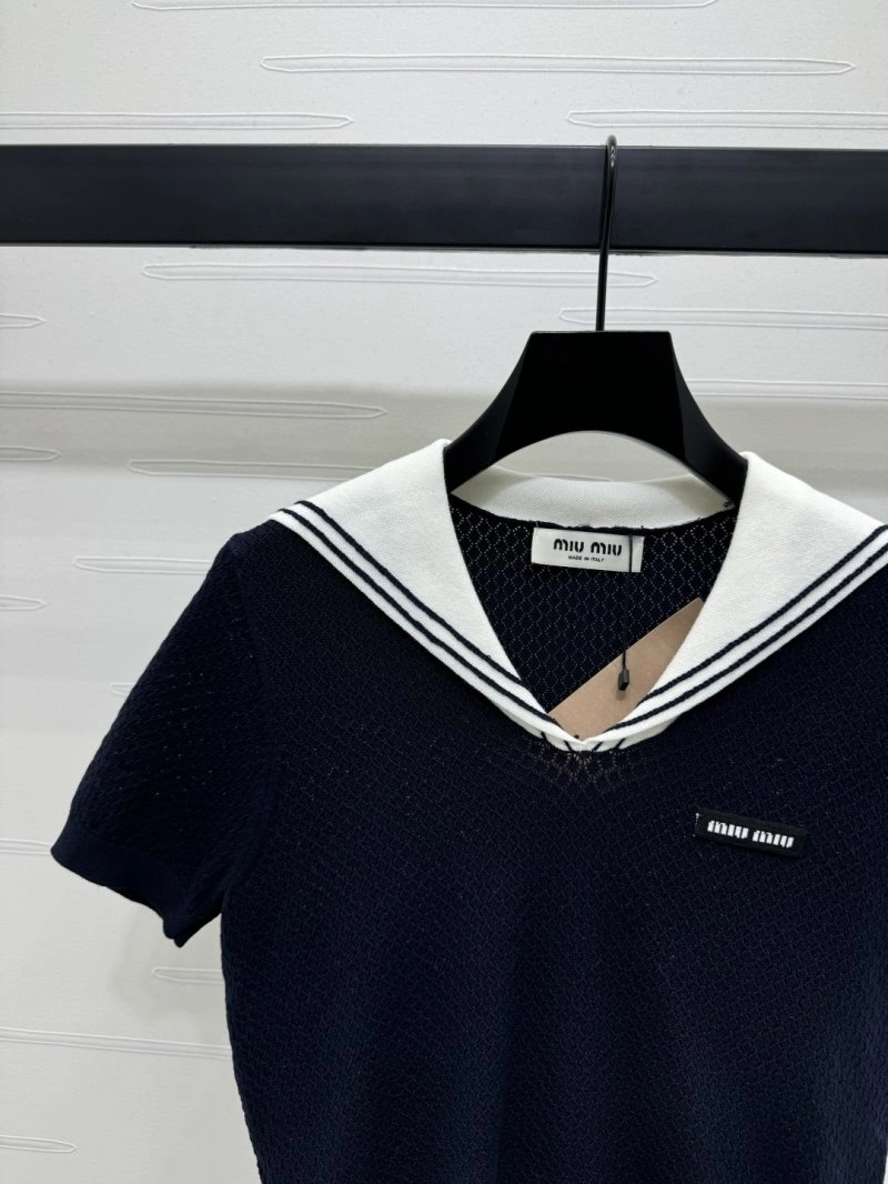 Miu Miu T-Shirts ModernLook 156117