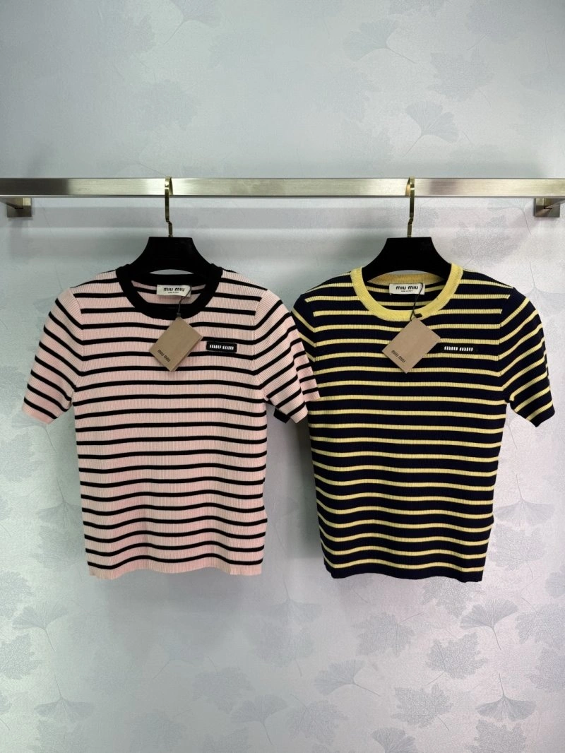 Supportive Miu Miu T-Shirts 156111