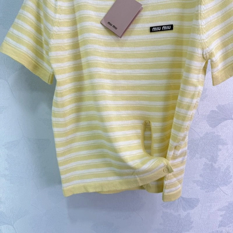 Miu Miu T-Shirts GoodFit 156123