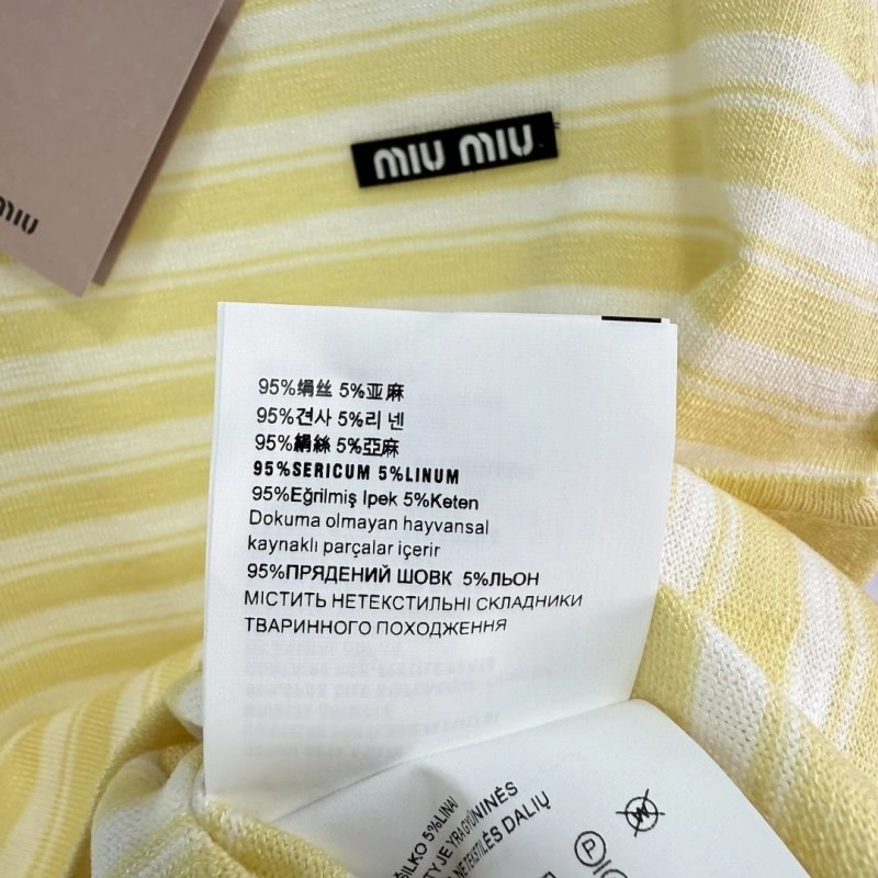 Miu Miu T-Shirts GoodFit 156123