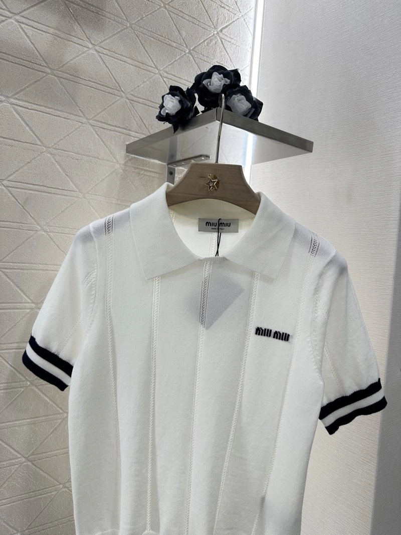 Miu Miu T-Shirts Bright 156150