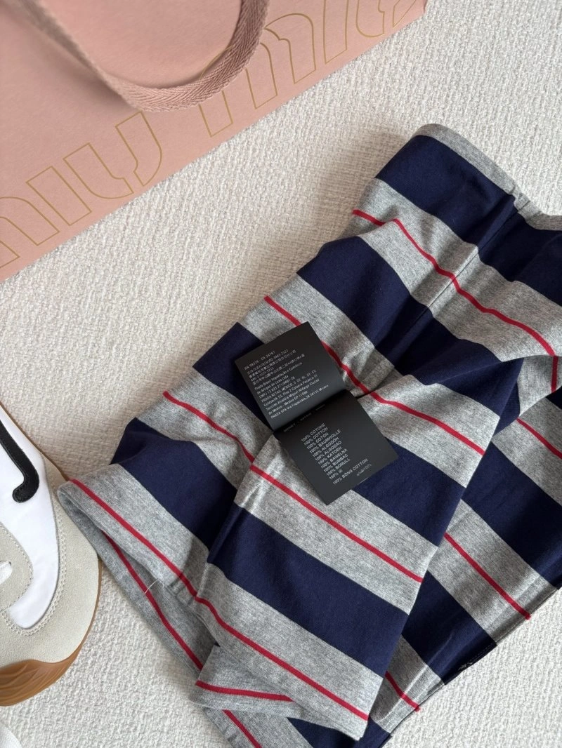 RelaxedFit Miu Miu T-Shirts 156085