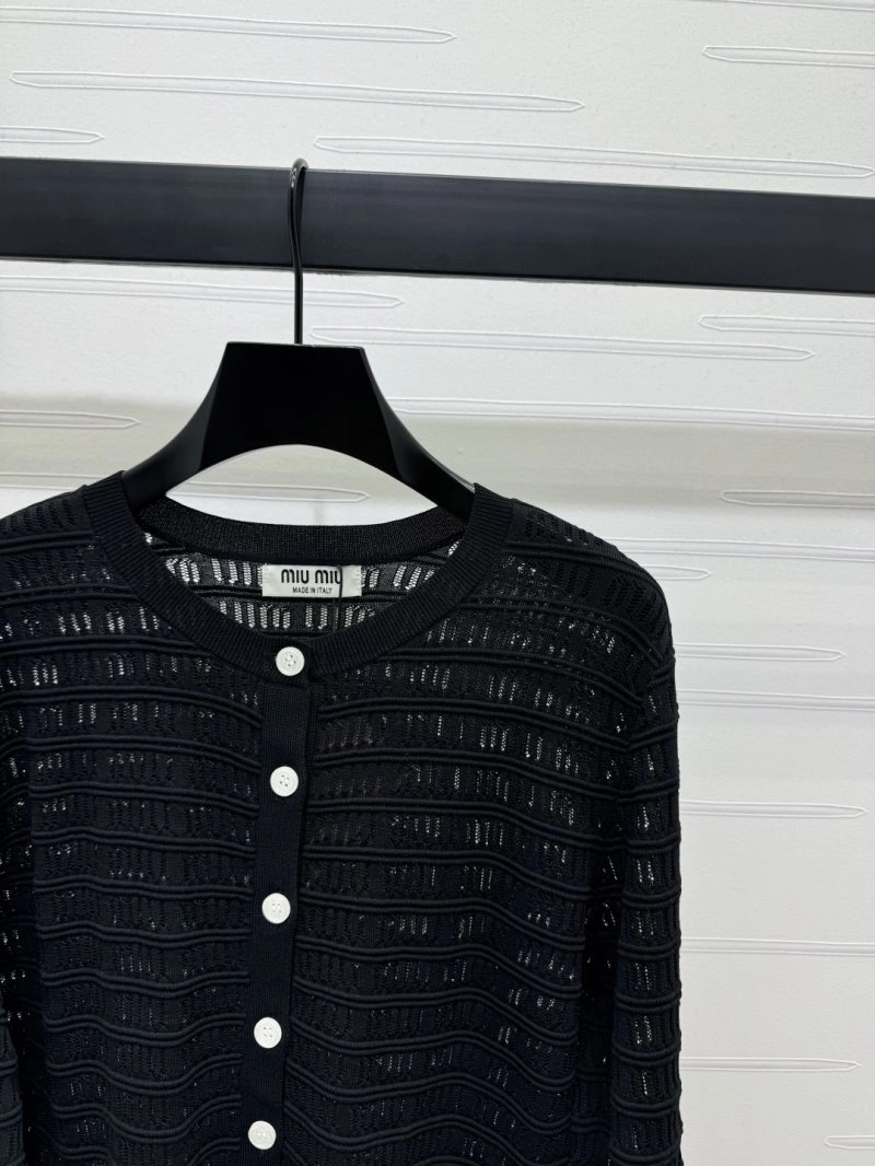 Trendsetting Miu Miu T-Shirts 156082
