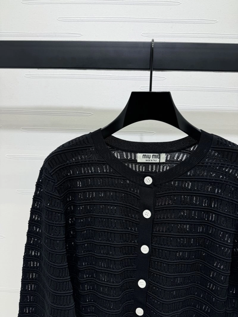 Trendsetting Miu Miu T-Shirts 156082