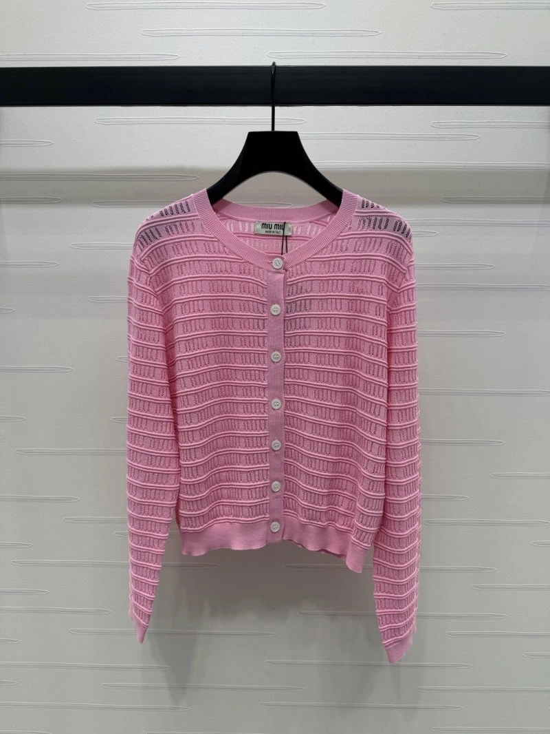 Miu Miu T-Shirts Chic 156083