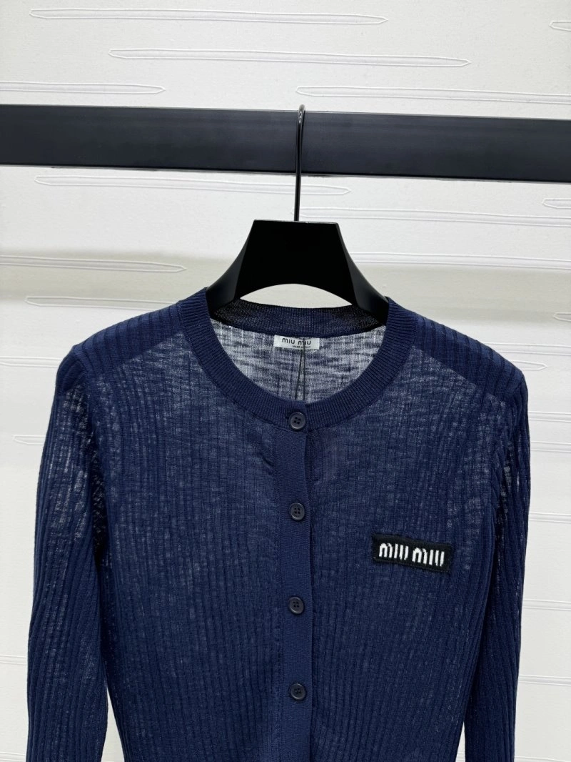 Miu Miu T-Shirts Flexible 156079