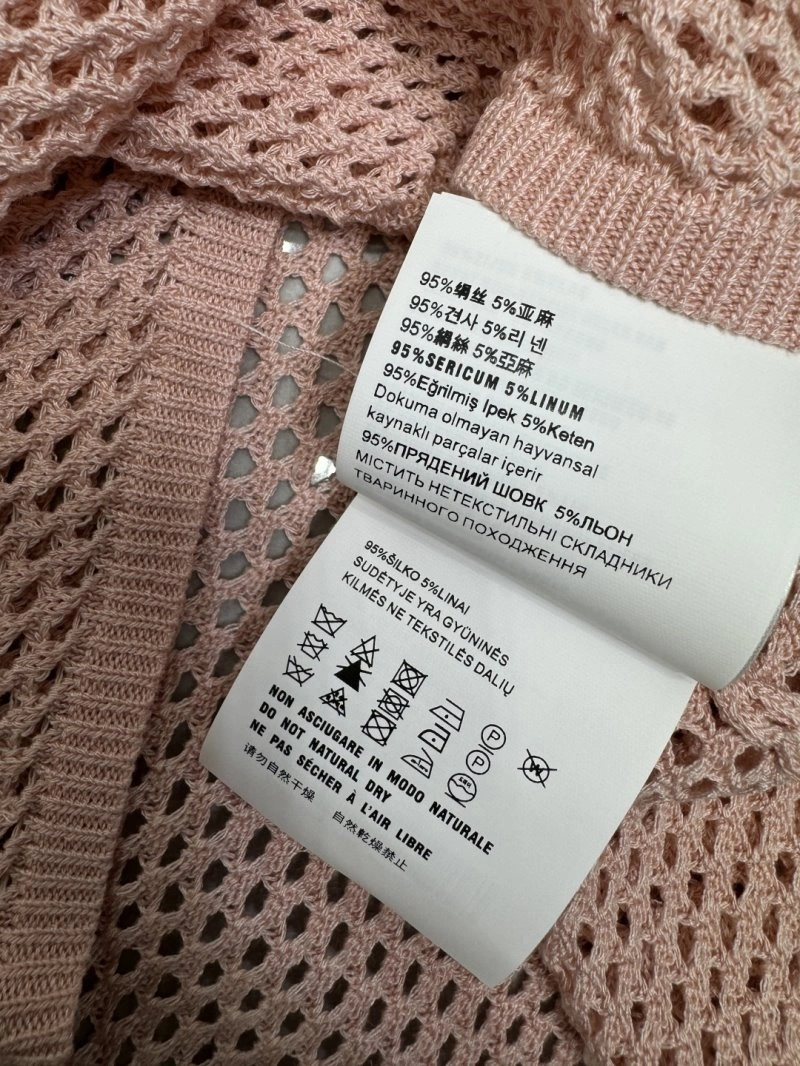 Miu Miu T-Shirts Durable 156077
