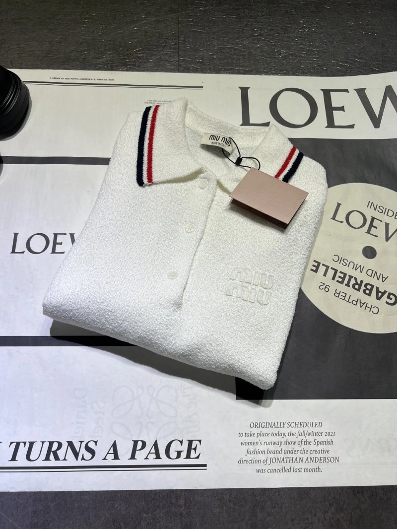 Miu Miu T-Shirts SmoothTexture 156094