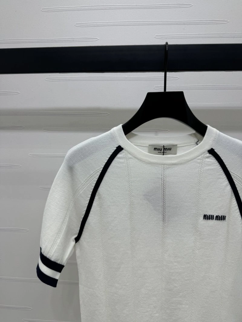 Supportive Miu Miu T-Shirts 156073