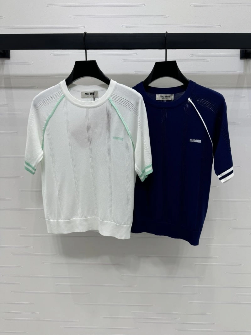 Miu Miu T-Shirts GoAnywhere 156066