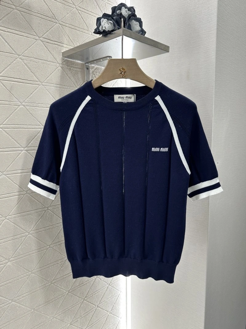 Breathable Miu Miu T-Shirts 156194