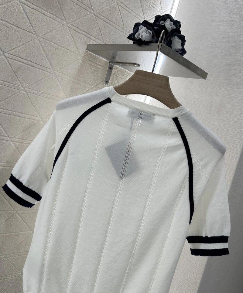 Flexible Miu Miu T-Shirts 156060