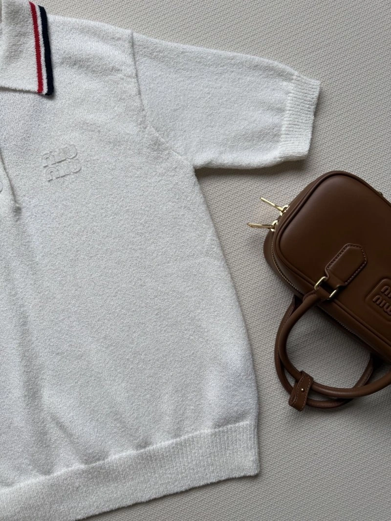 Miu Miu T-Shirts Timeless 156056