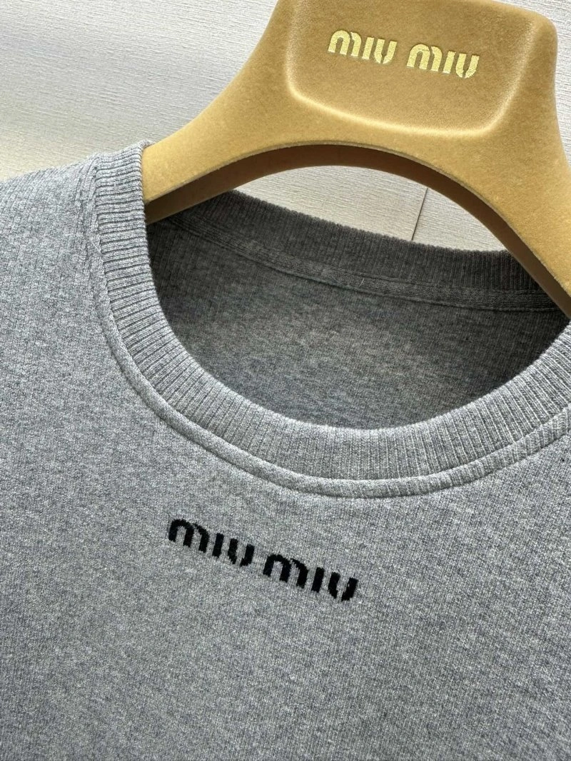 Miu Miu T-Shirts Original 148630