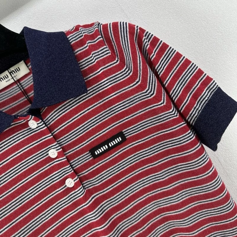 Modern Miu Miu T-Shirts 148628