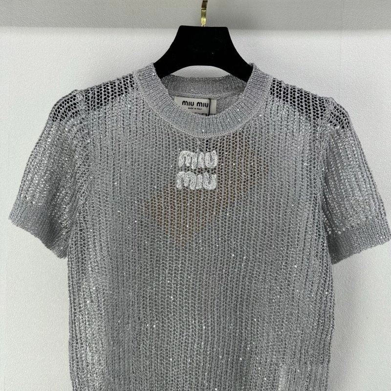 Flexible Miu Miu T-Shirts 148613
