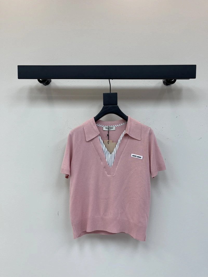 Versatile Miu Miu T-Shirts 148611