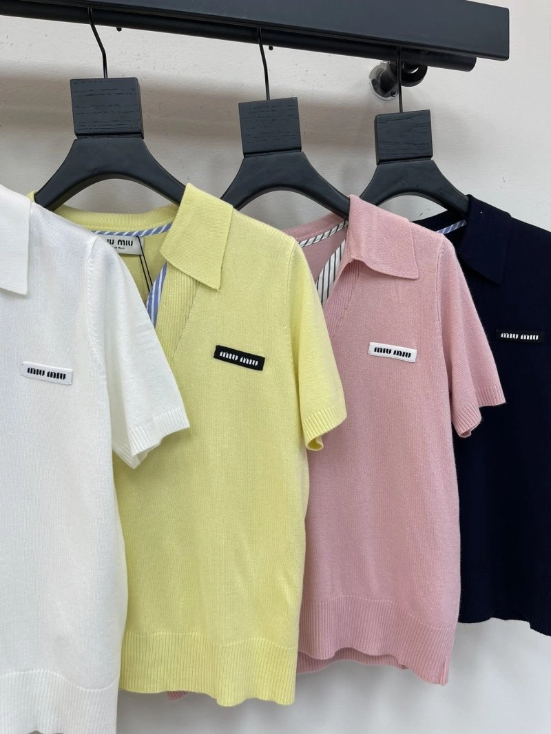 Versatile Miu Miu T-Shirts 148611