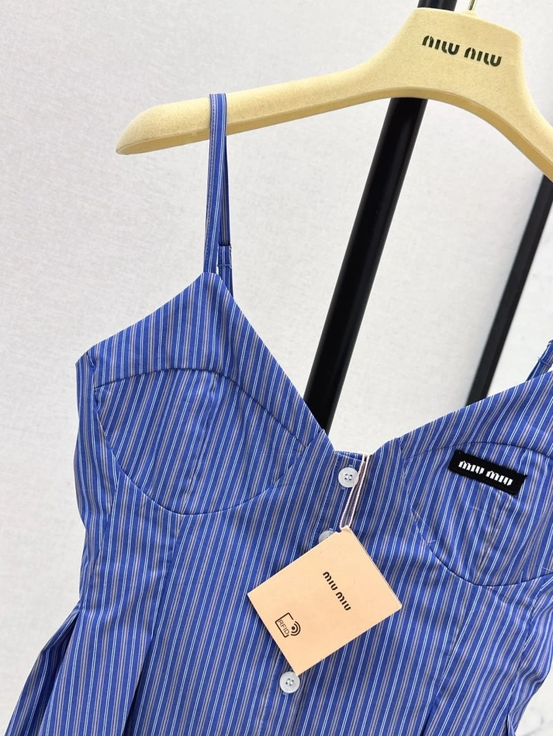 Miu Miu T-Shirts WeatherProof 148610