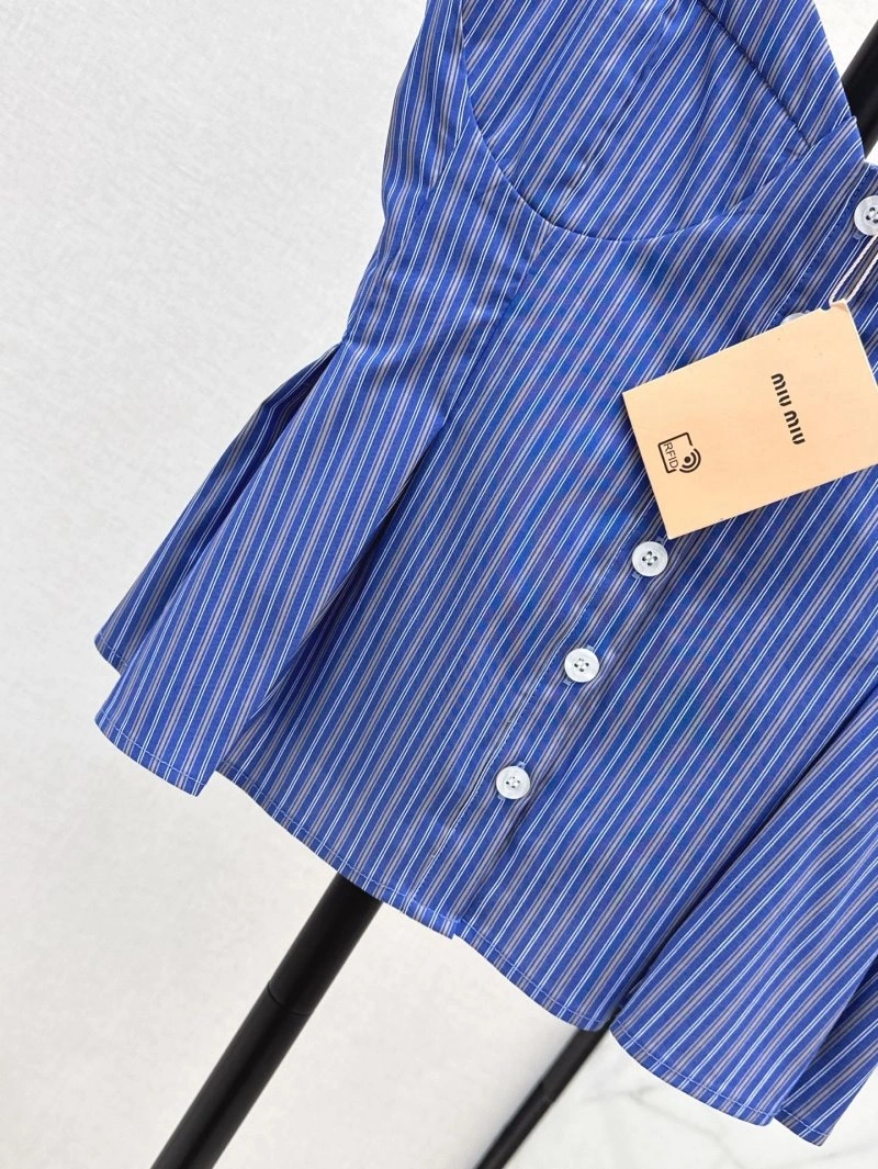 Miu Miu T-Shirts WeatherProof 148610