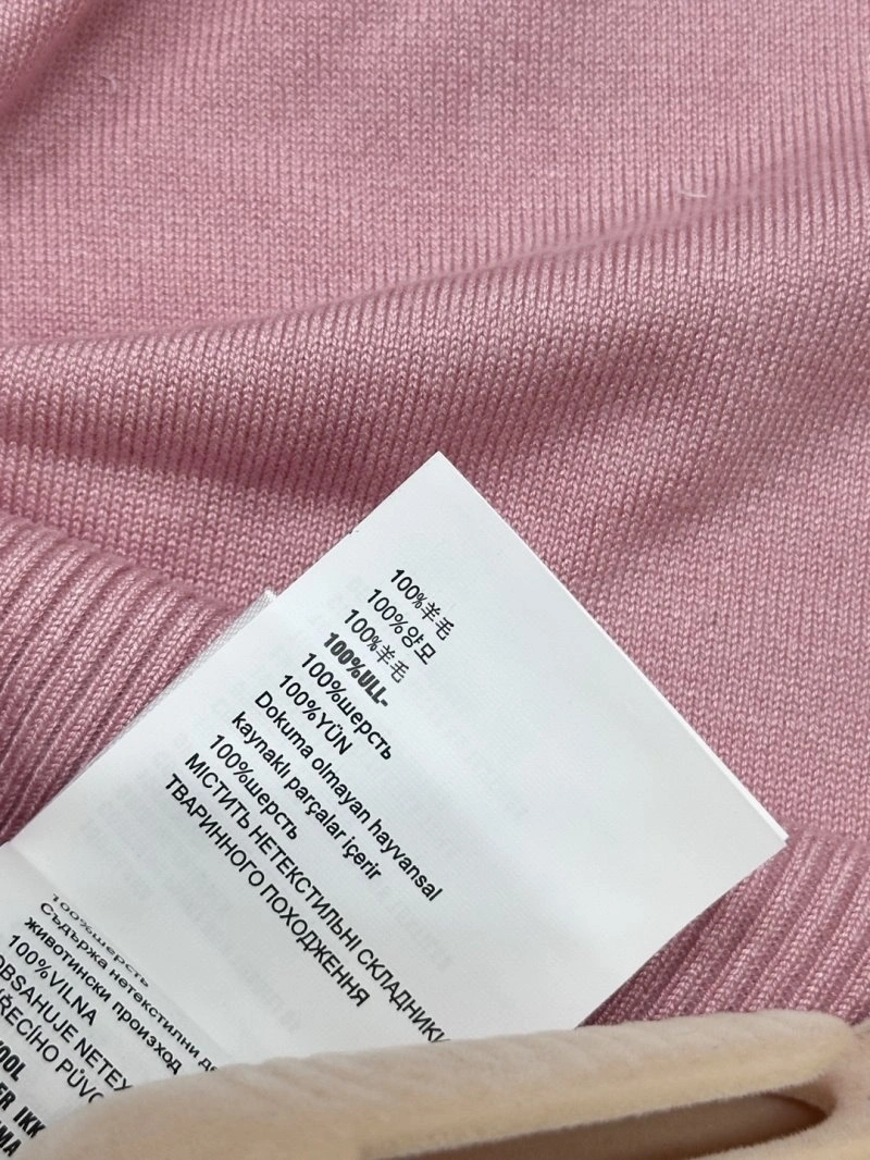 Miu Miu T-Shirts Original 148604