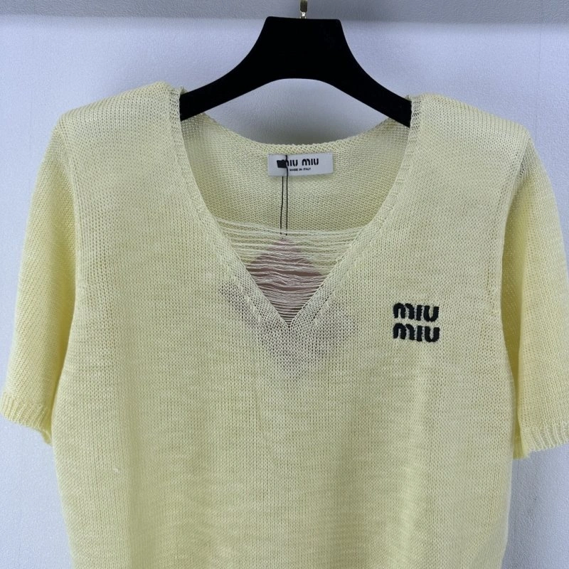 Miu Miu T-Shirts Durable 148580