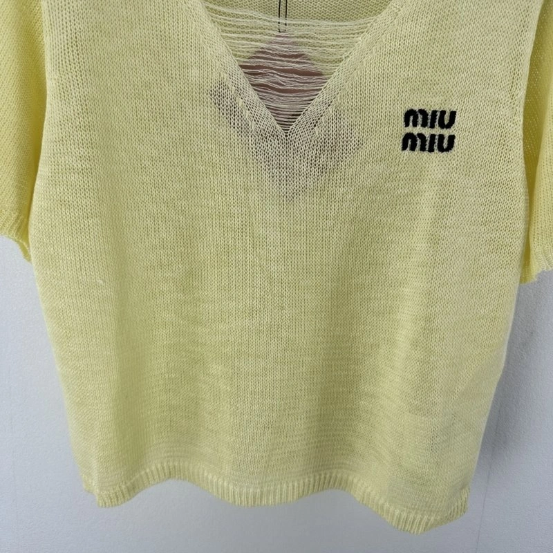Miu Miu T-Shirts Durable 148580