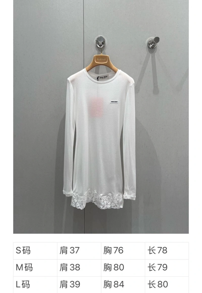 Miu Miu T-Shirts Lightweight 148594