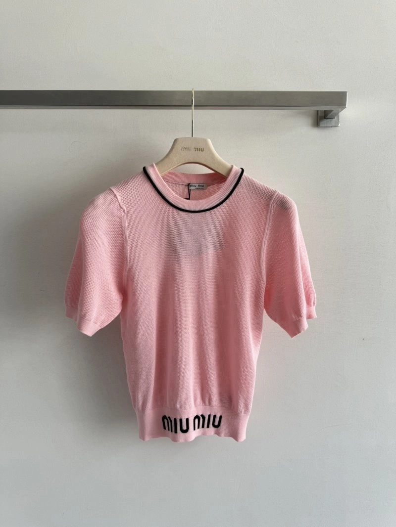 Miu Miu T-Shirts Sleek 148585