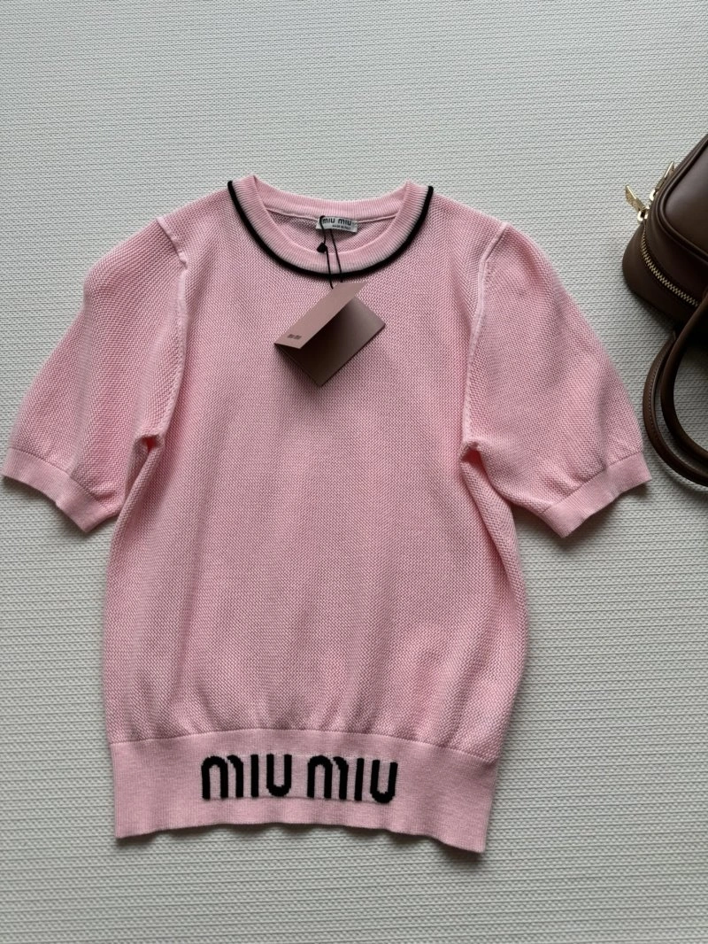 Miu Miu T-Shirts Sleek 148585