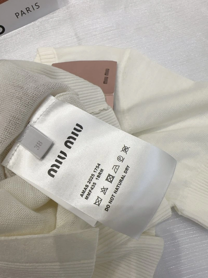 Miu Miu T-Shirts Tailored 148601