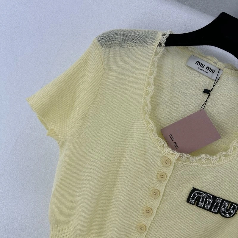 Premium Miu Miu T-Shirts 148577