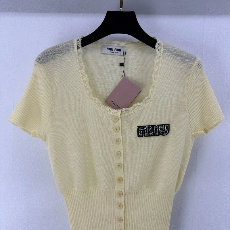 Premium Miu Miu T-Shirts 148577