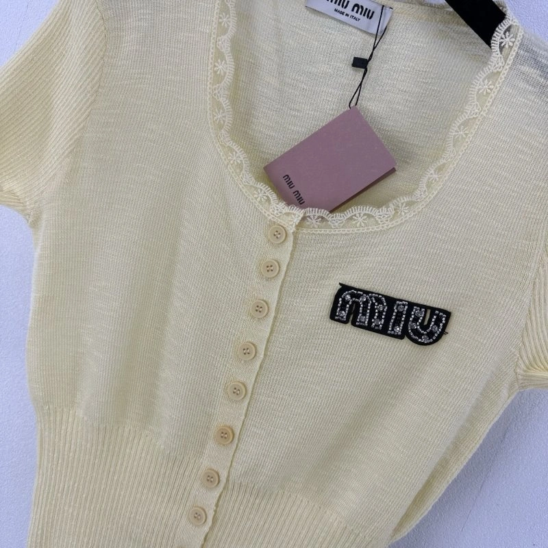 Premium Miu Miu T-Shirts 148577