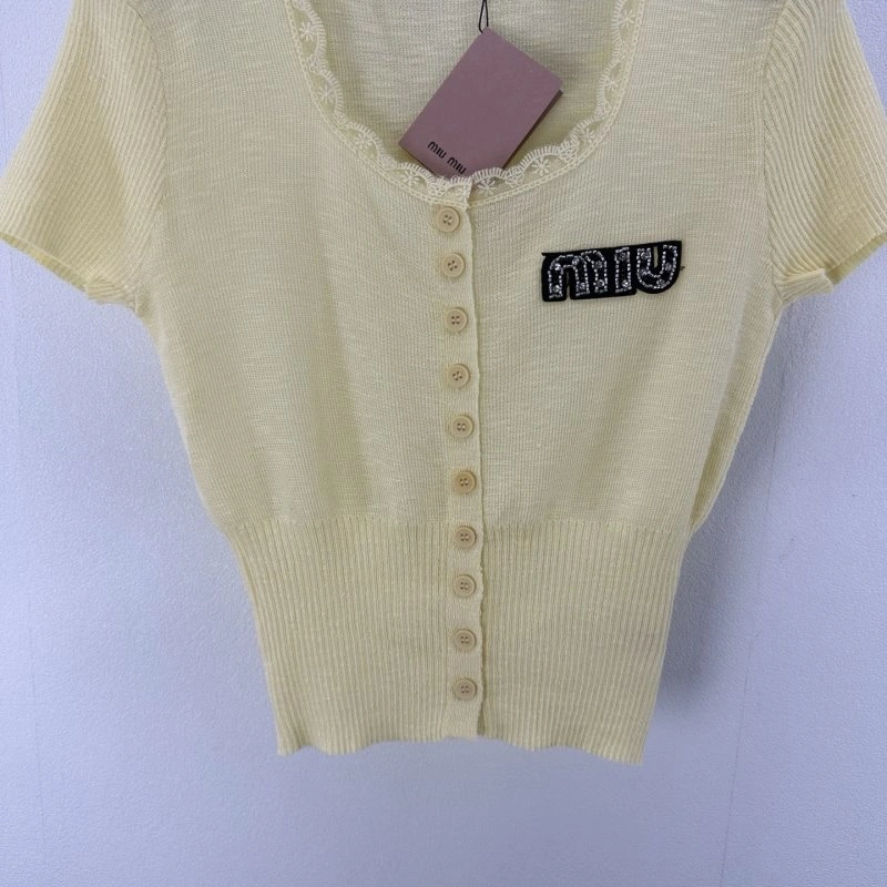 Premium Miu Miu T-Shirts 148577