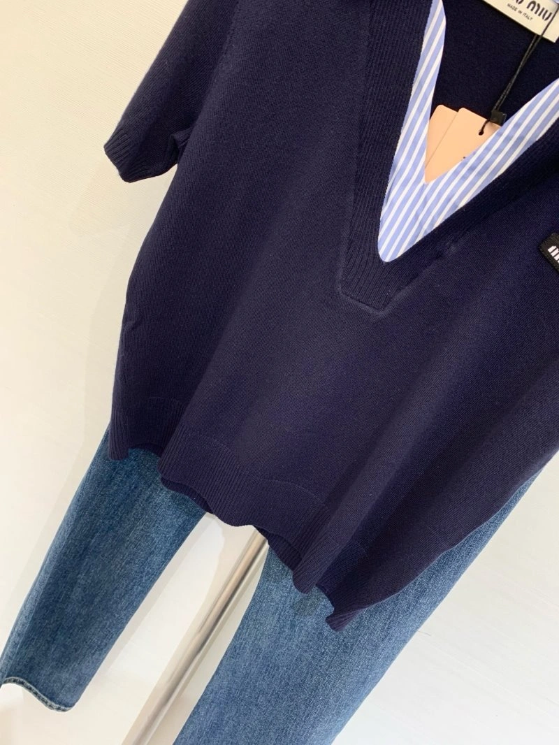 Miu Miu T-Shirts UrbanChic 148579