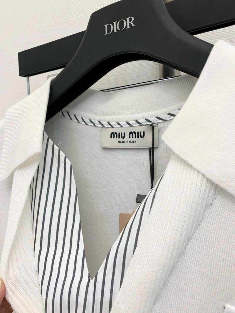 Miu Miu T-Shirts Classic 148583