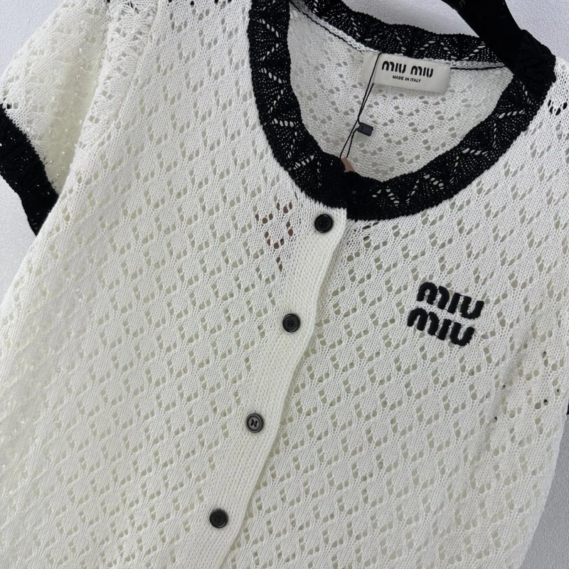 Miu Miu T-Shirts Modern 148574