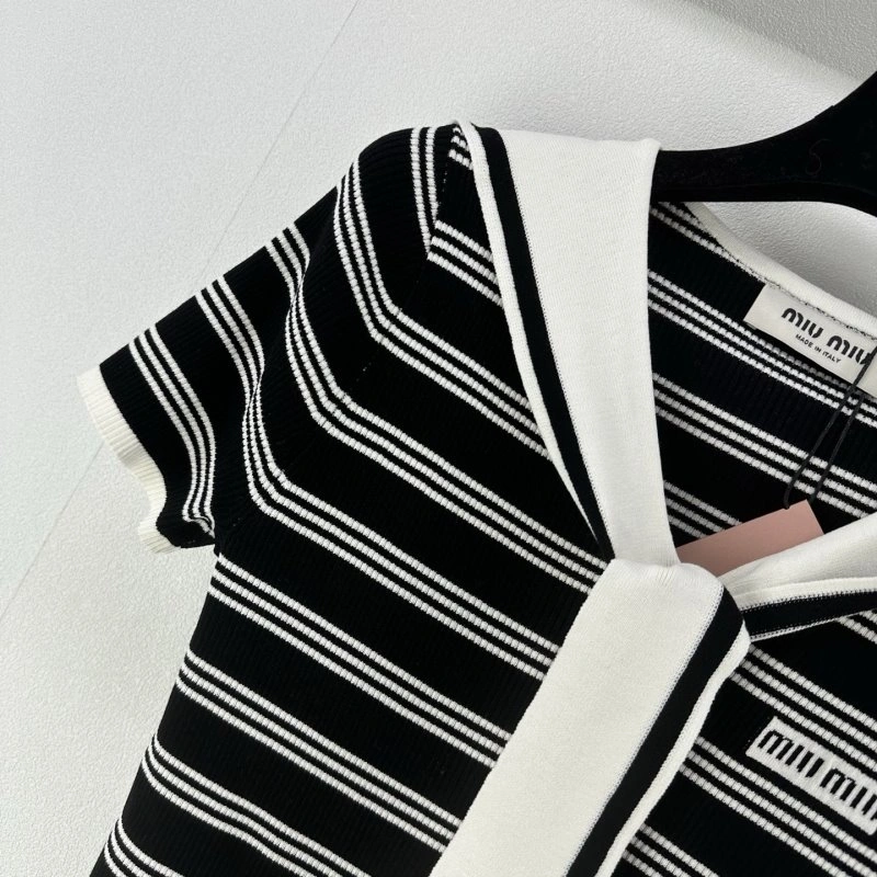 Miu Miu T-Shirts Durable 148567