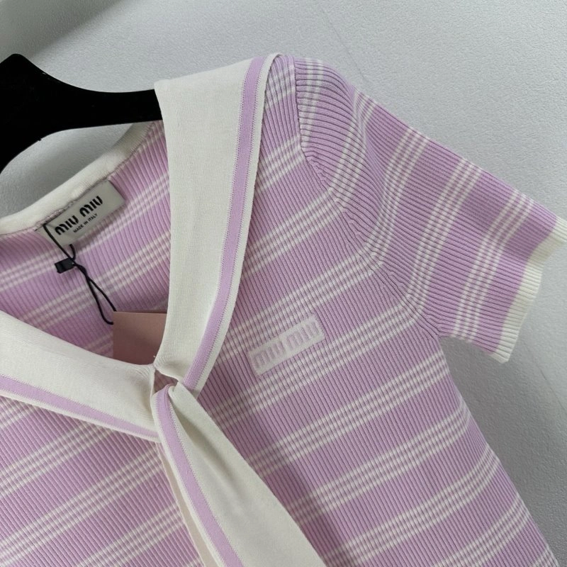 Versatile Miu Miu T-Shirts 148565