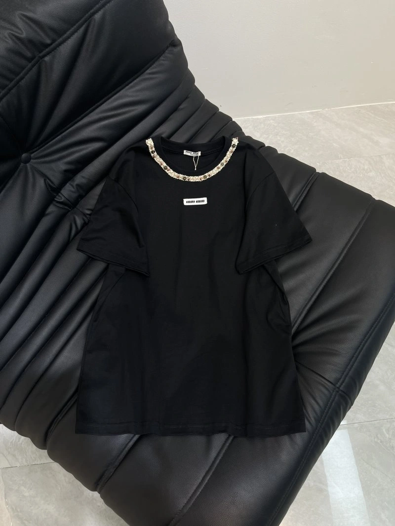 Versatile Miu Miu T-Shirts 148581