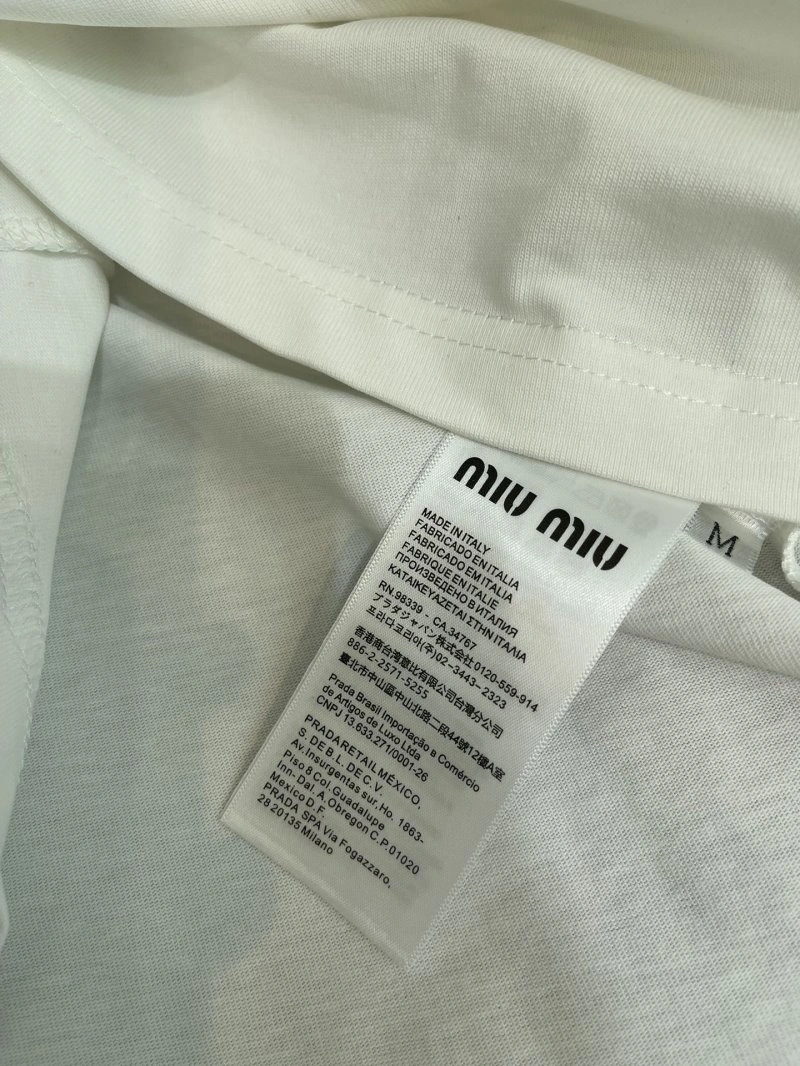 Versatile Miu Miu T-Shirts 148581