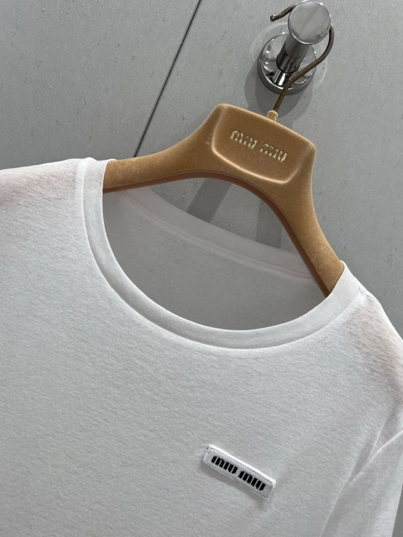Miu Miu T-Shirts Seasonal 148563