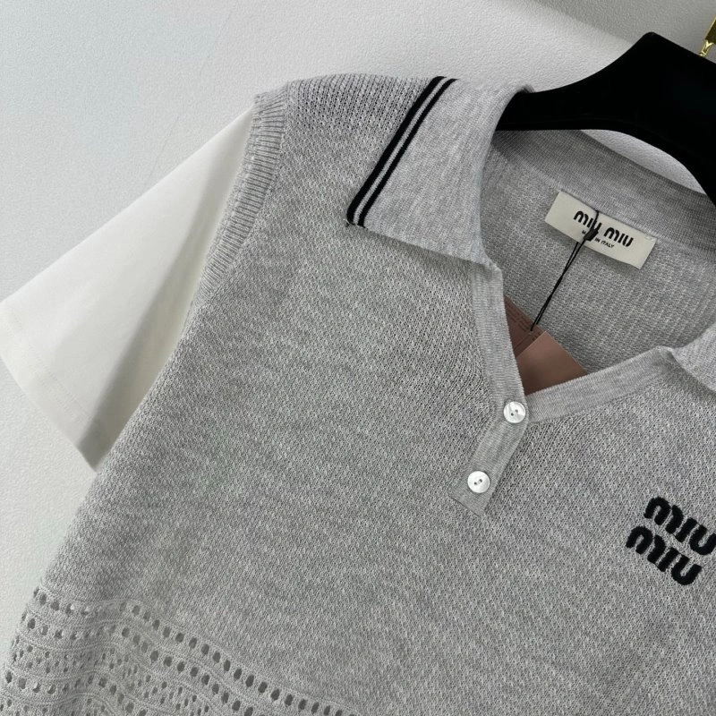 Miu Miu T-Shirts Stylish 148557